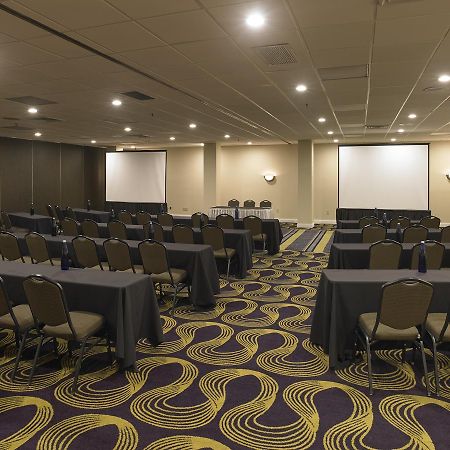 Rochester Riverside Hotel 外观 照片