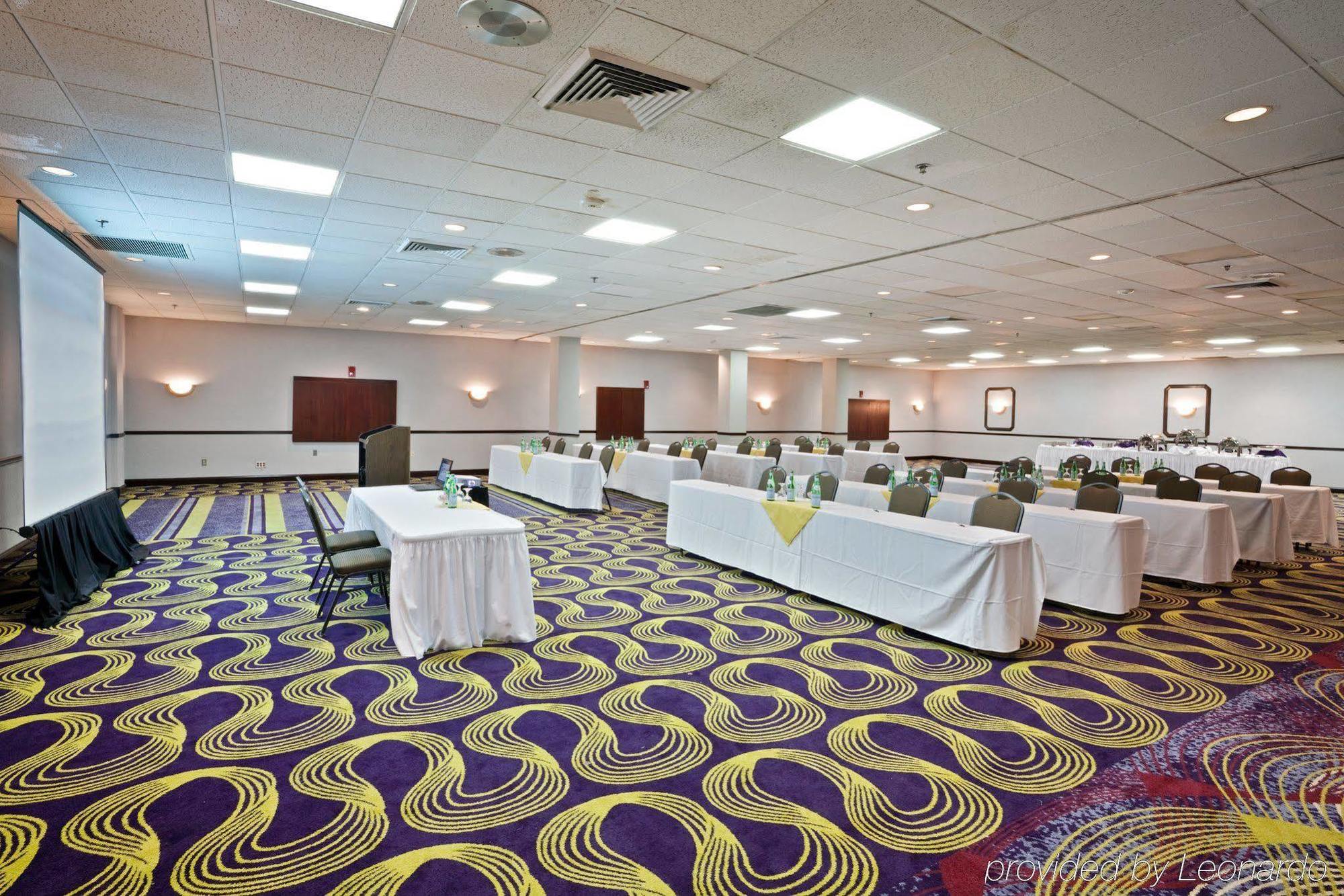 Rochester Riverside Hotel 餐厅 照片