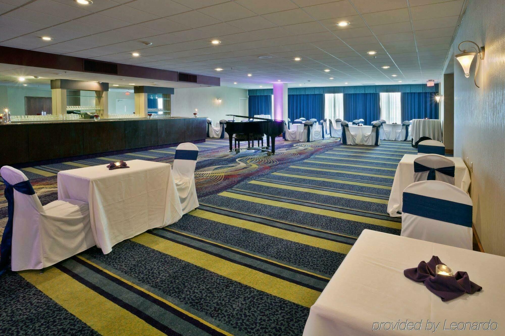 Rochester Riverside Hotel 外观 照片