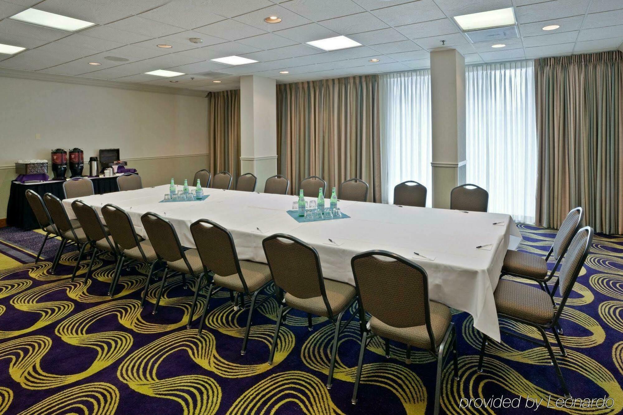 Rochester Riverside Hotel 外观 照片